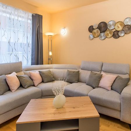 Very Central - Large - Balcony - Comfy Lägenhet Budapest Exteriör bild
