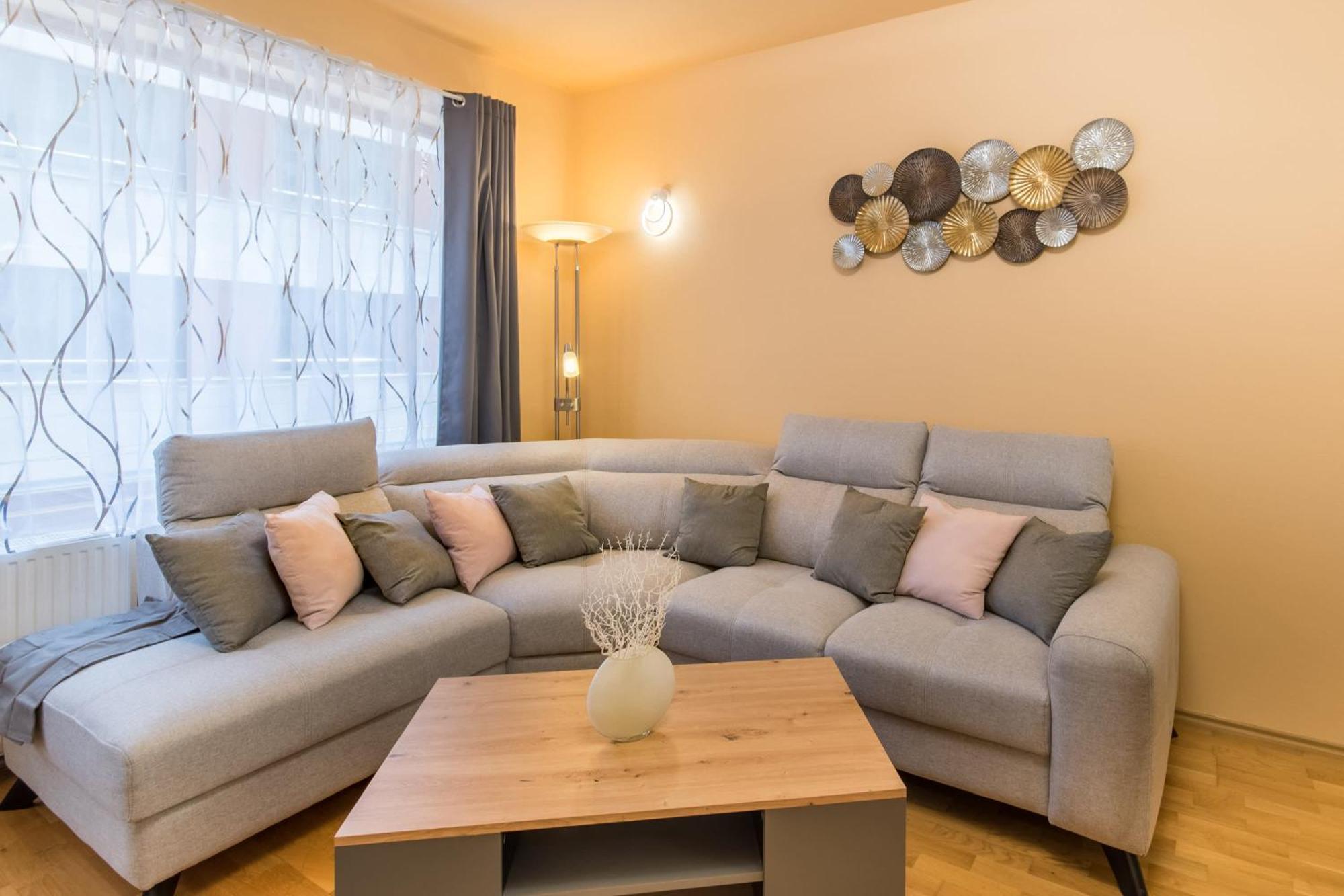 Very Central - Large - Balcony - Comfy Lägenhet Budapest Exteriör bild